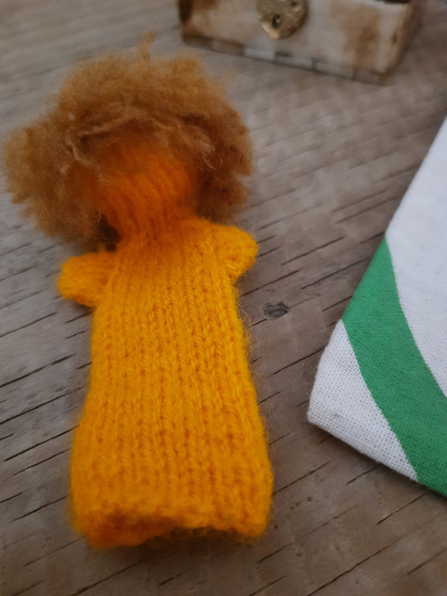 Sumptuous Lion Animal Finger Puppet