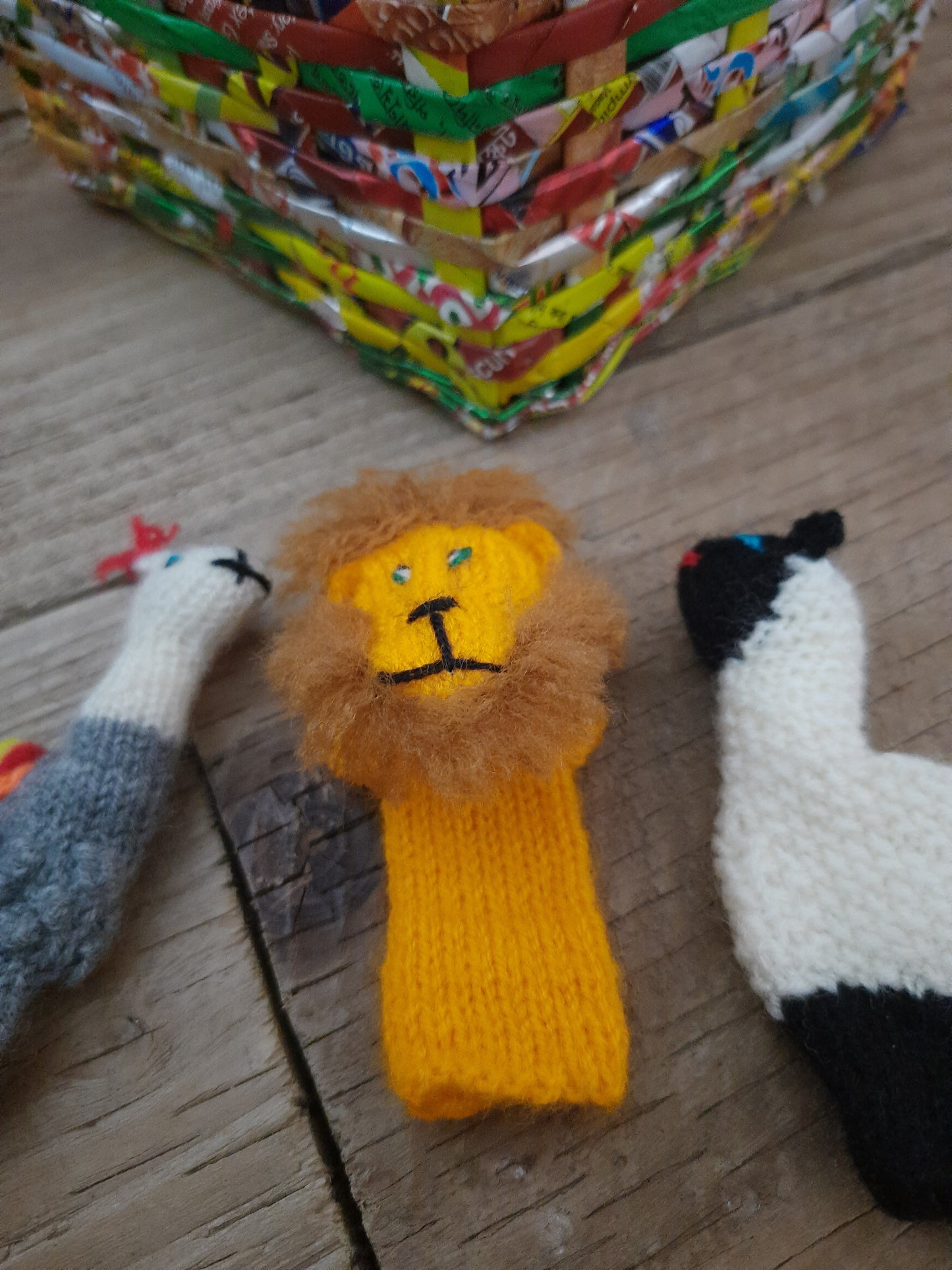 Sumptuous Lion Animal Finger Puppet