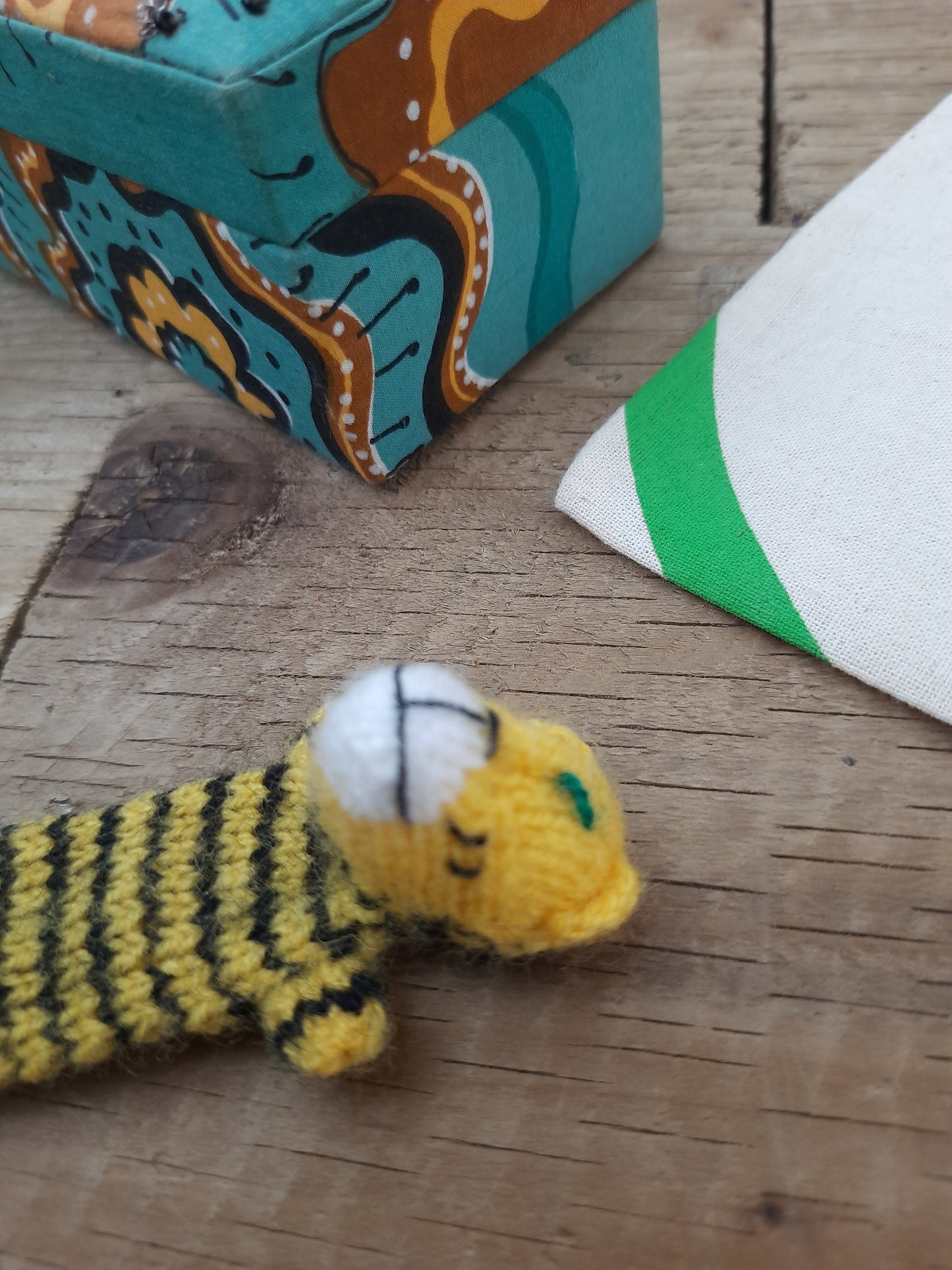 A Cute Tiger Family Finger Puppet