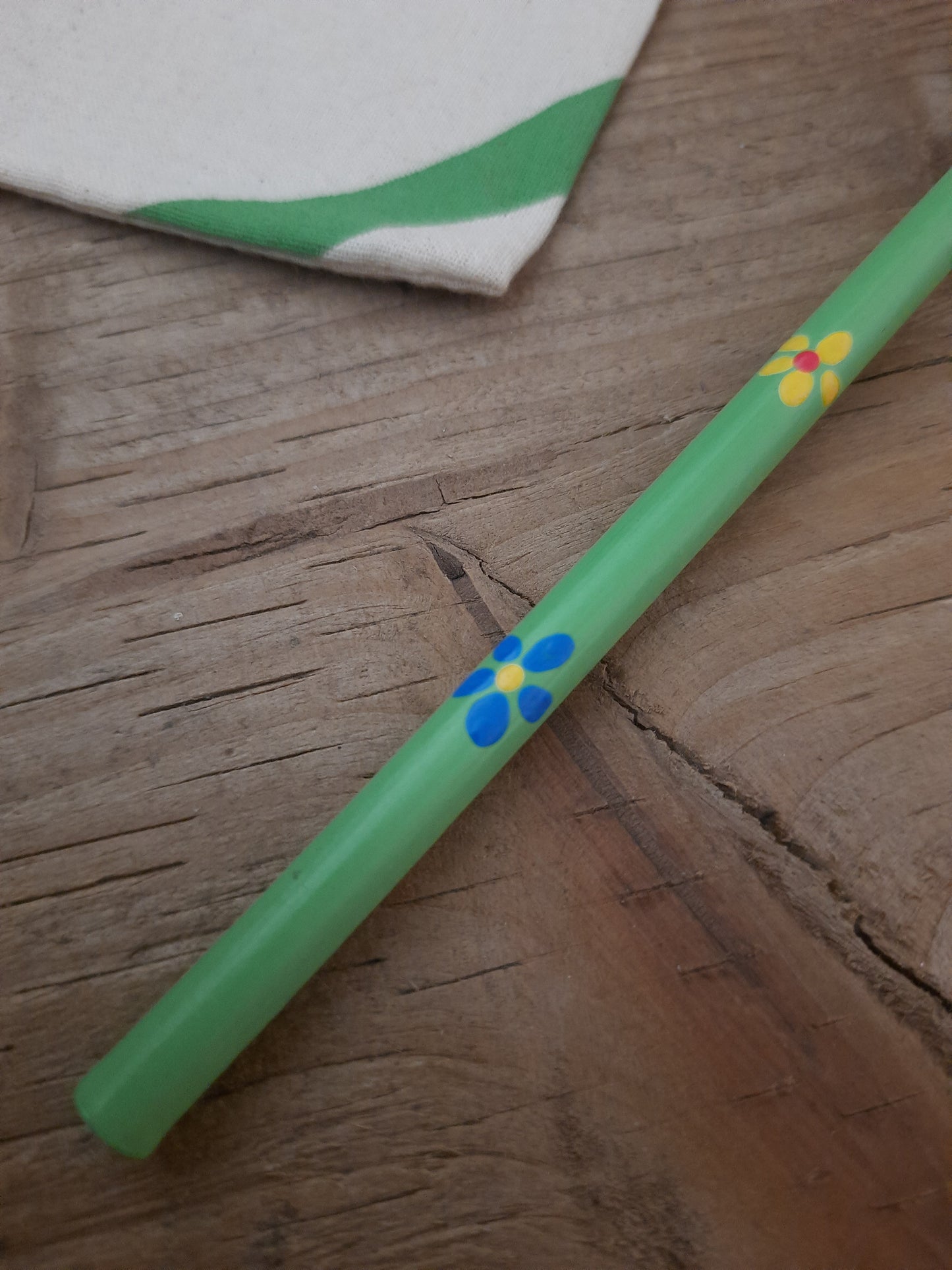 Cow pencil approximately 19 cm long