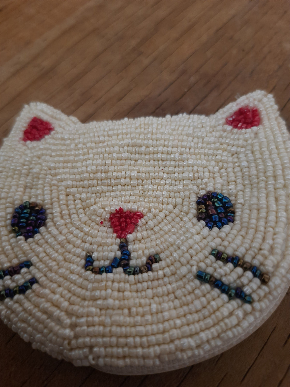 Small cat purse for loose coins