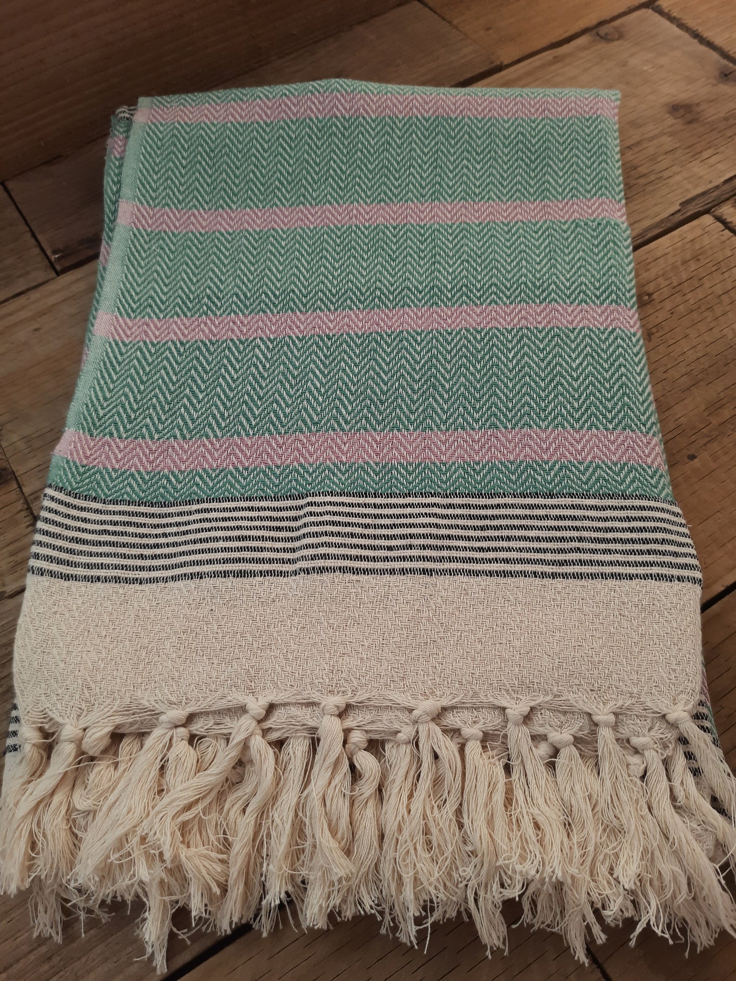 Tassel-Edge Cozy Throw Blanket