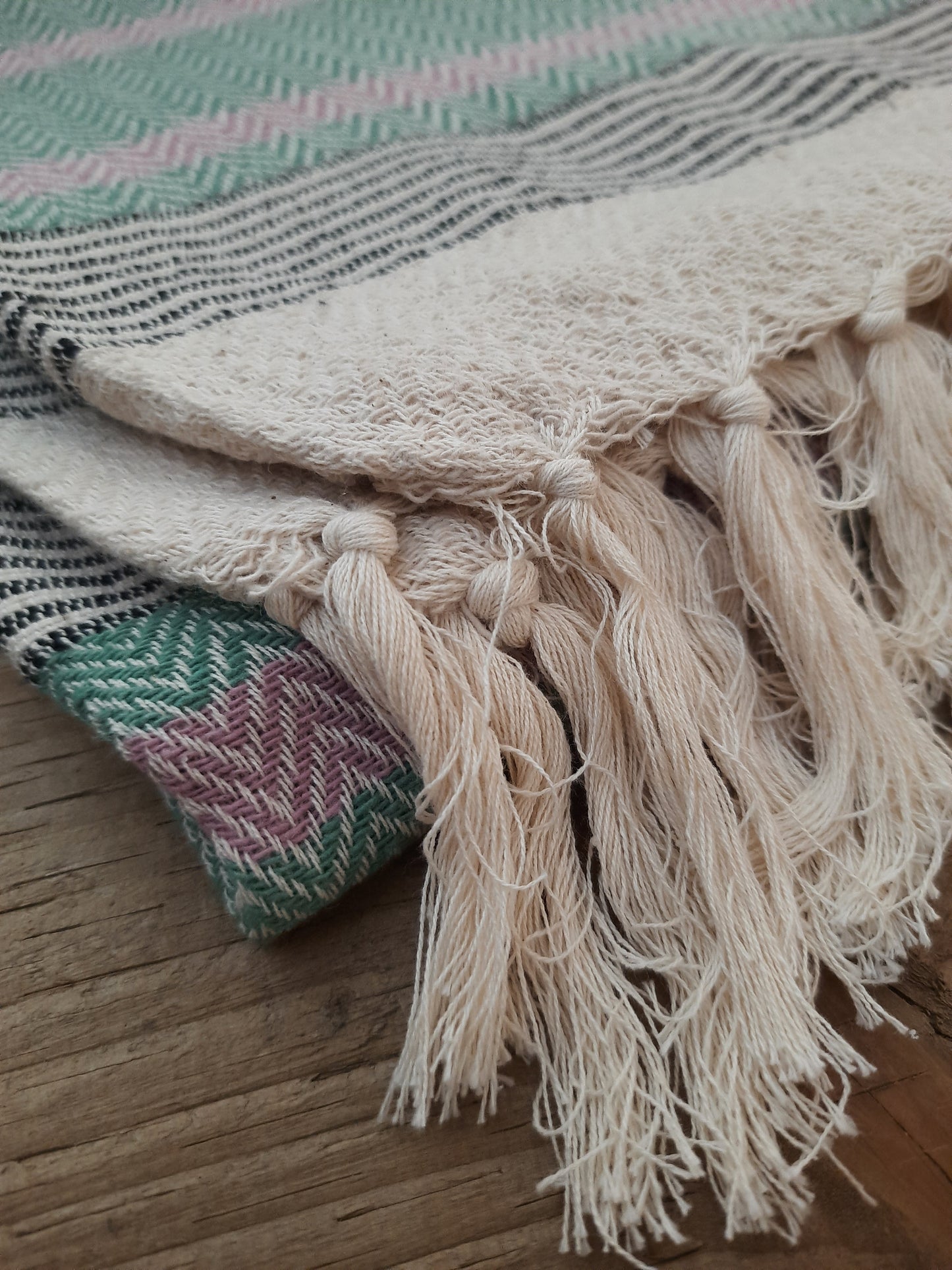 Tassel-Edge Cozy Throw Blanket