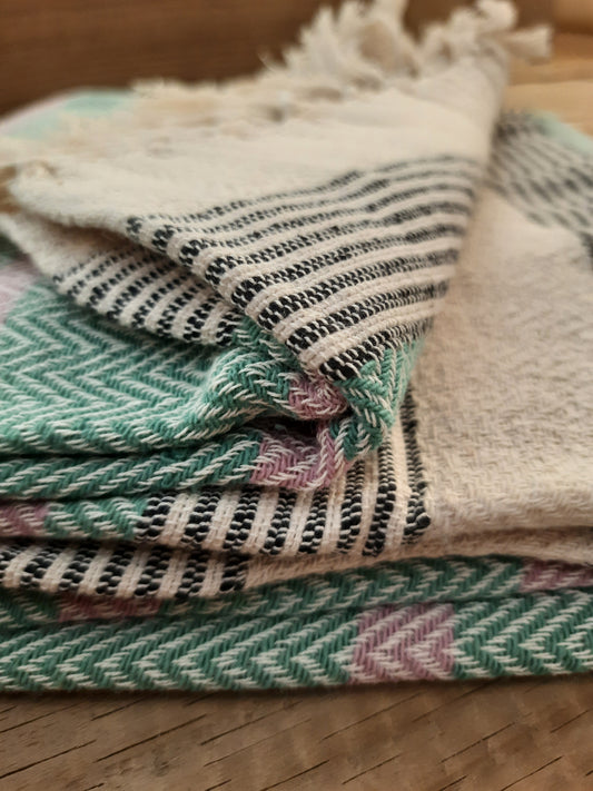 Tassel-Edge Cozy Throw Blanket
