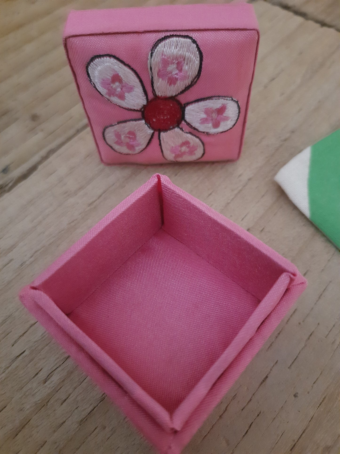 Jewellery Box For Earrings Rings