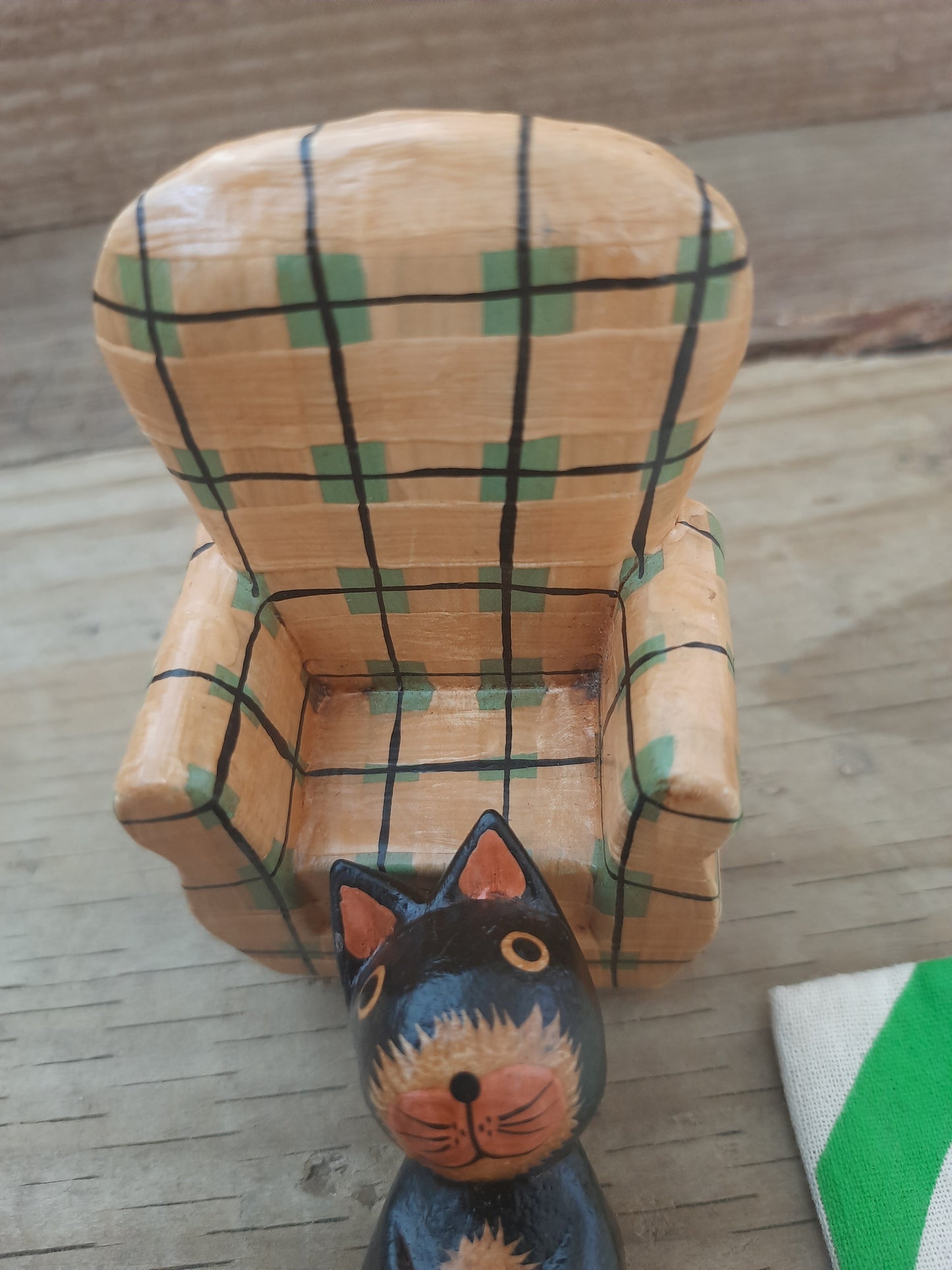 Cute Wooden Cat Figurine