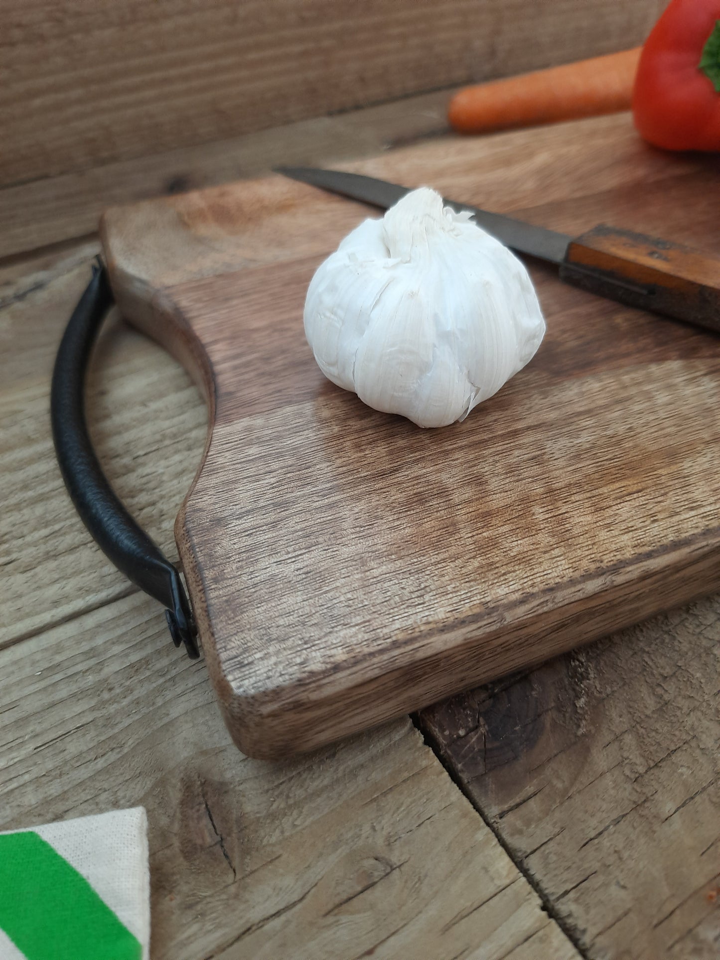 Natural Wood Chopping Board