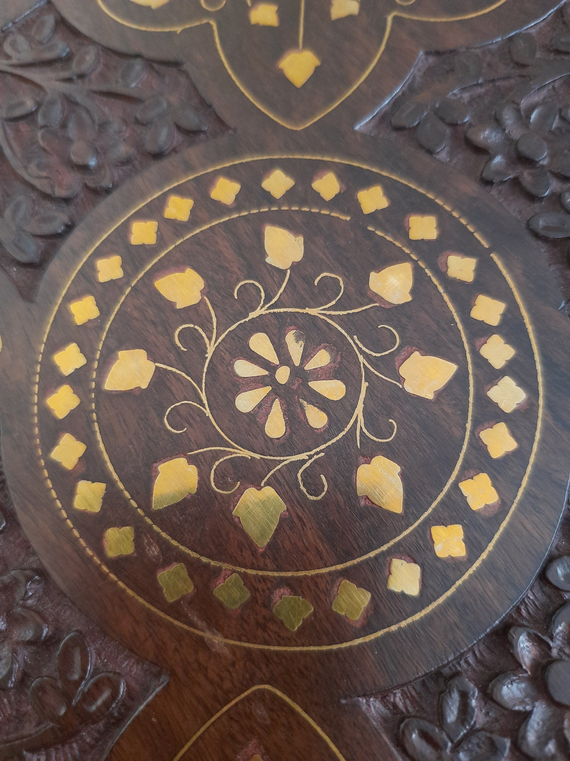 Handcrafted Sheesham wood centre table with brass inlays