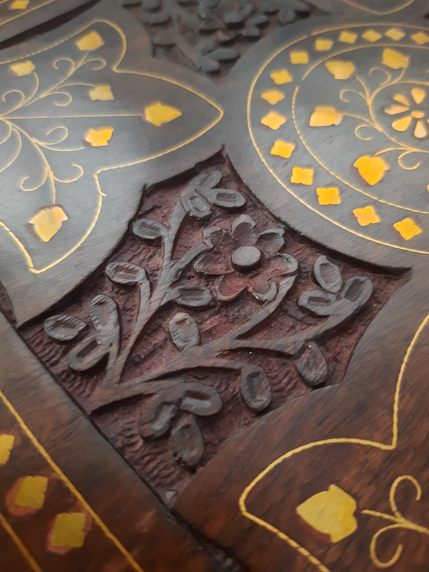 Solid Sheesham Wood Center Table