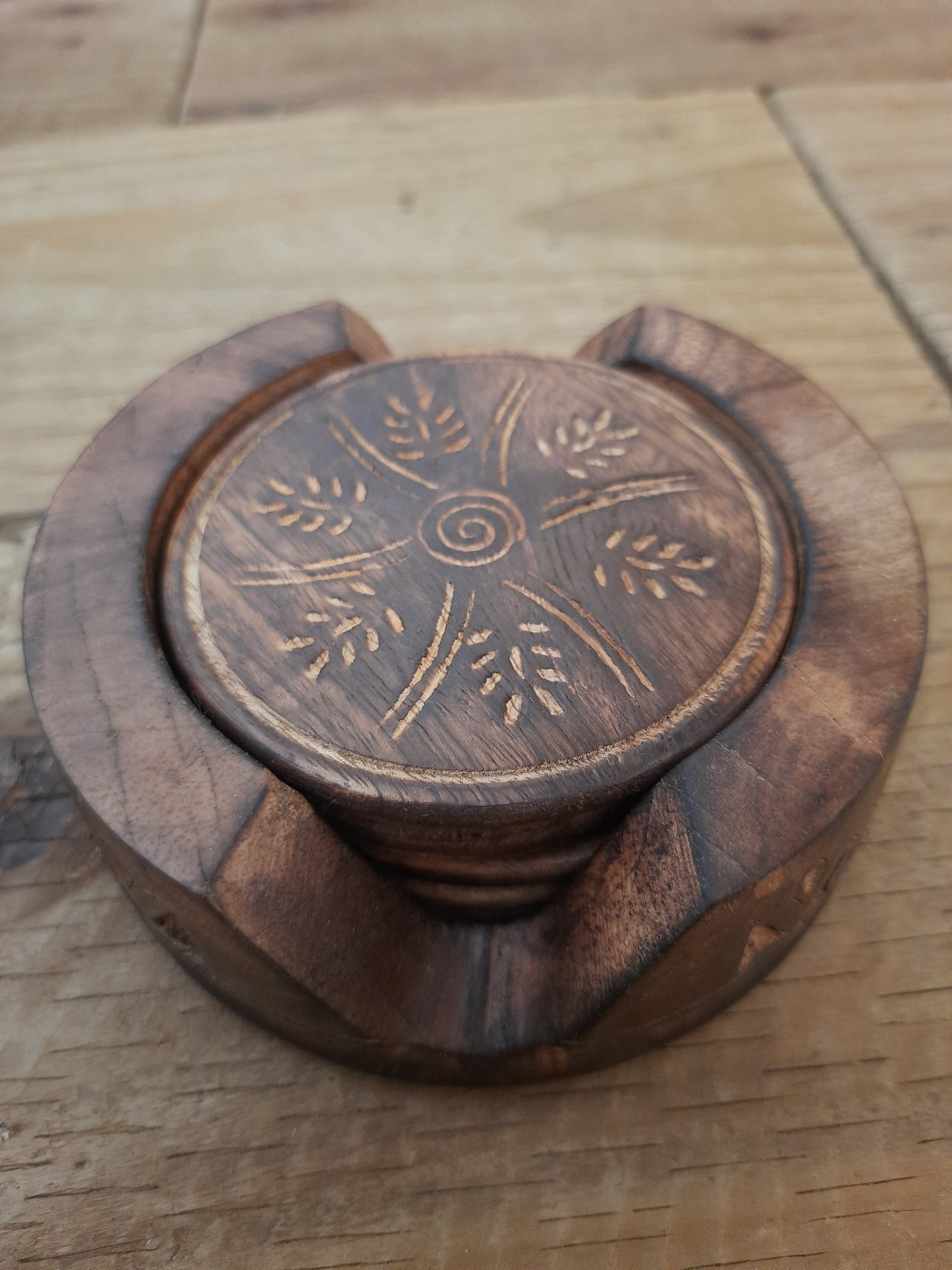 Set of 6 Rustic Mango Wood Coasters with Wooden Holder –  Floral Engraved