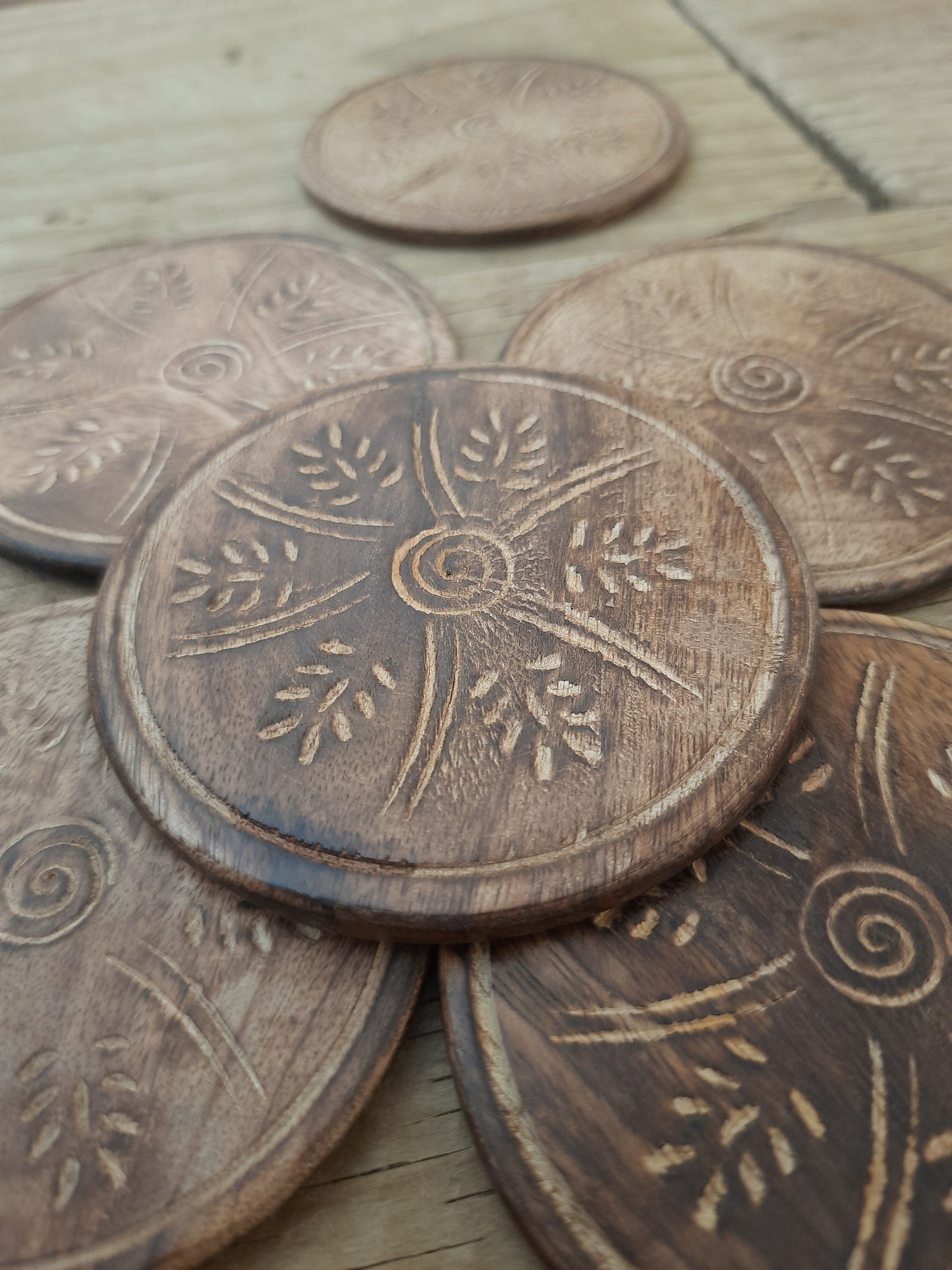 Set of 6 Rustic Mango Wood Coasters with Wooden Holder –  Floral Engraved