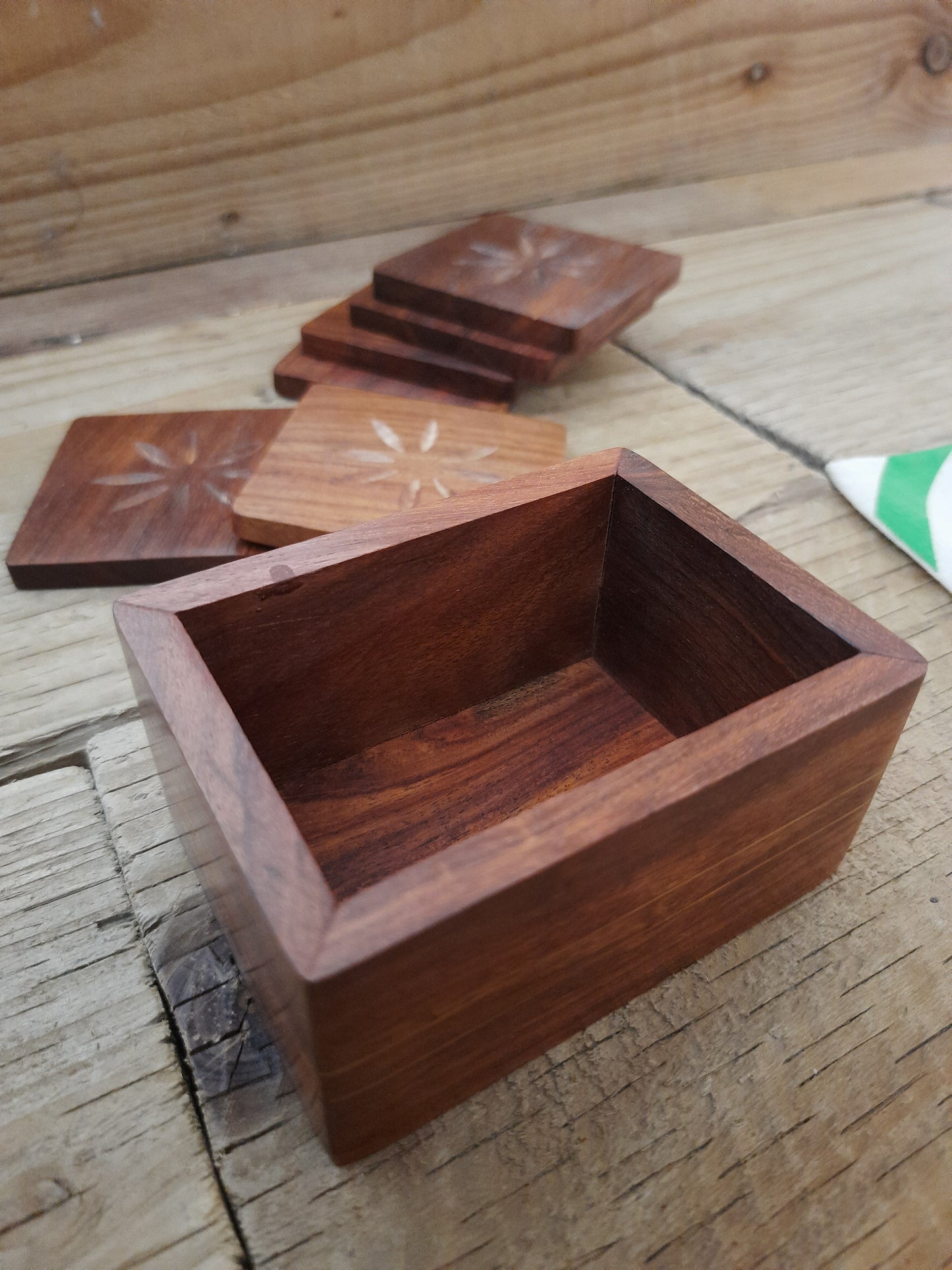 Sheesham Wood Coaster Set – 6-Piece Drink Coasters with Storage Stand