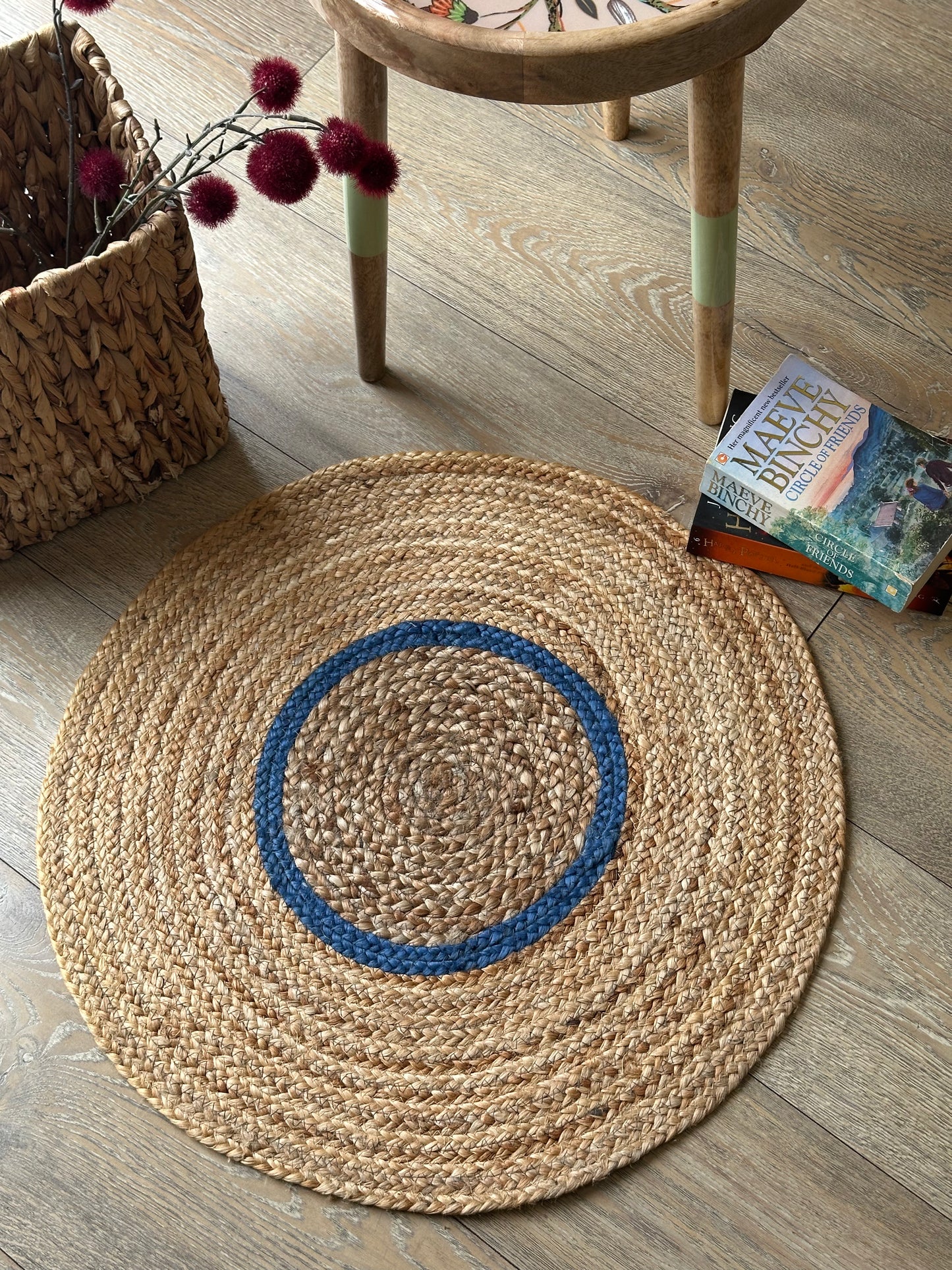 Blue and beige jute rug as a housewarming gift