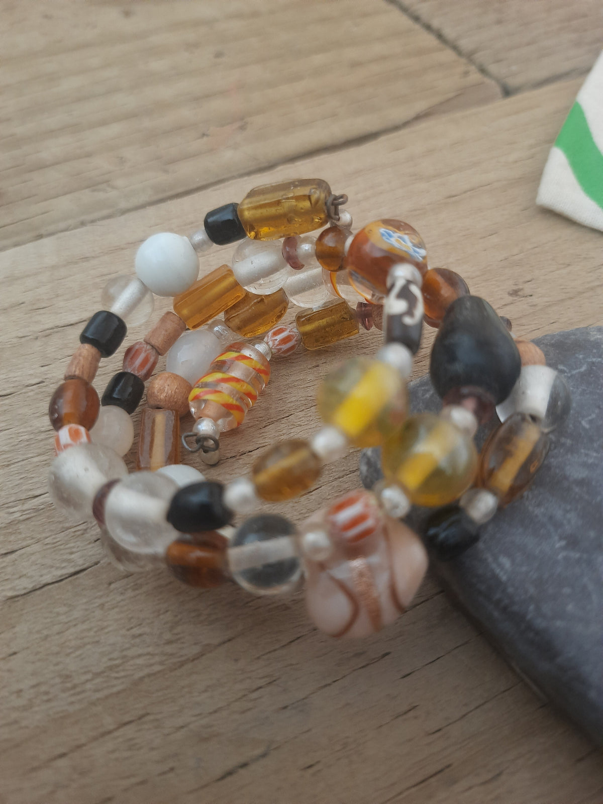 Multicoloured stretch beaded bracelet with vibrant beads