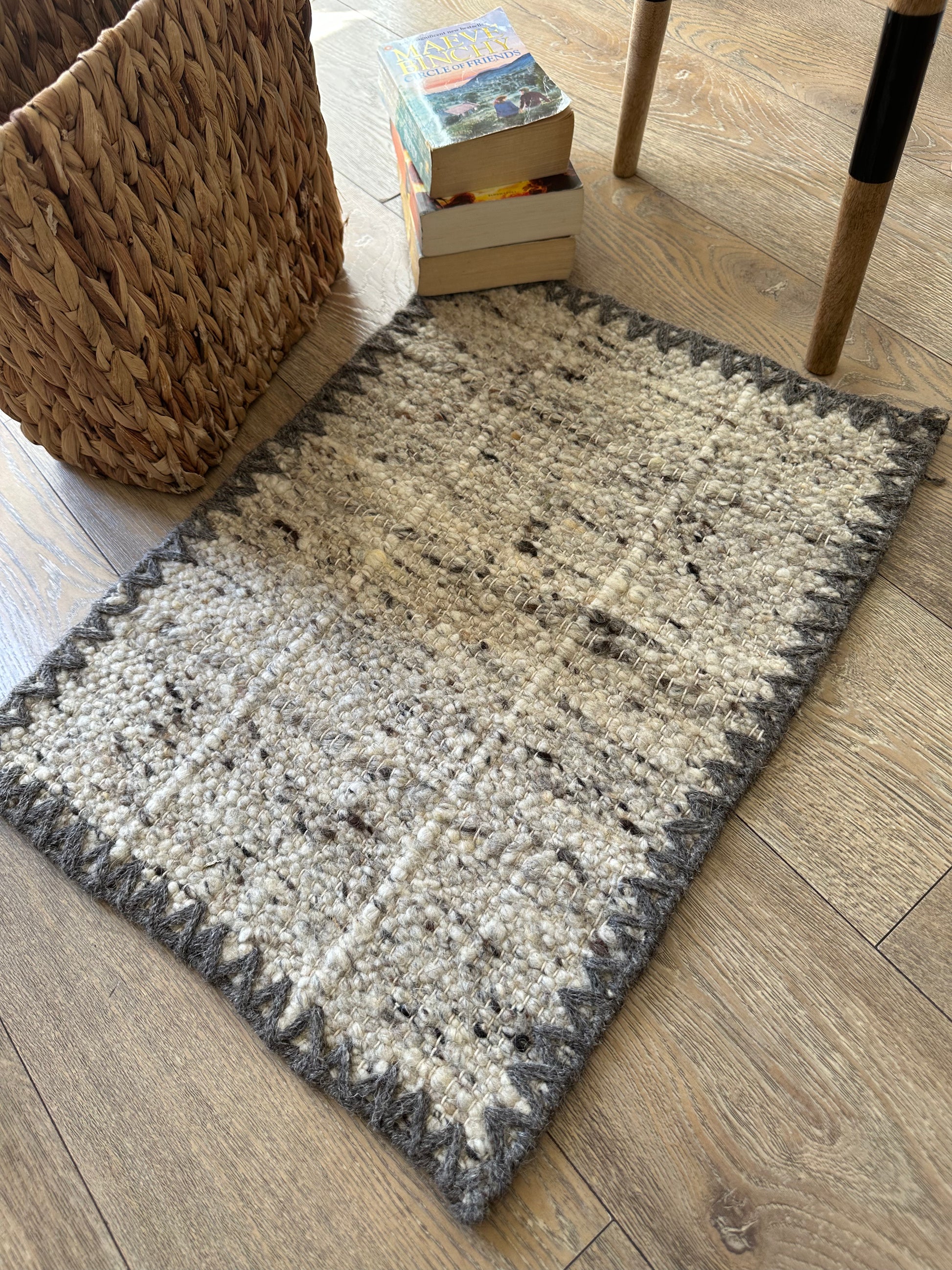 Wool cotton rug made from natural fibres