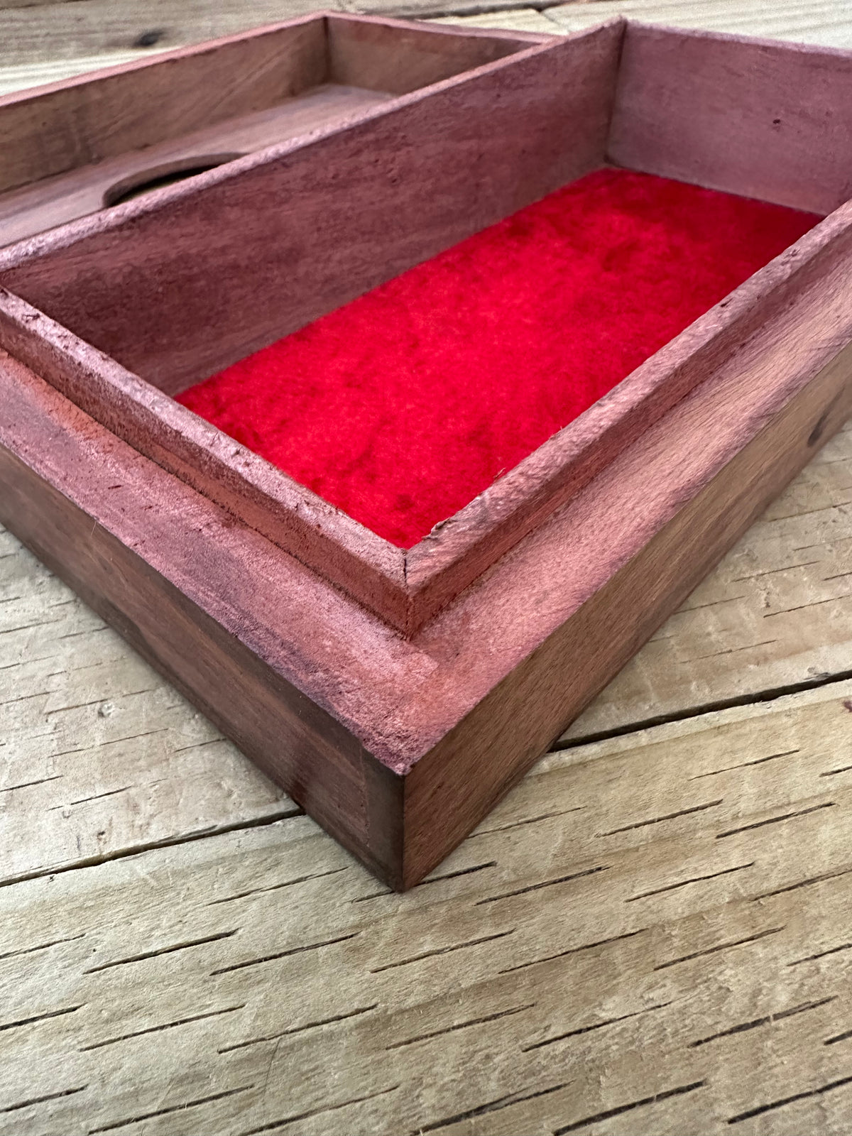 Engraved floral wooden tissue holder