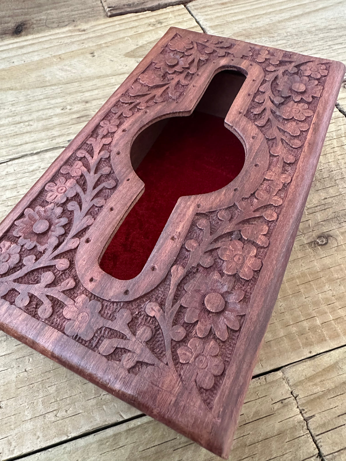 Decorative wooden tissue box home accessory