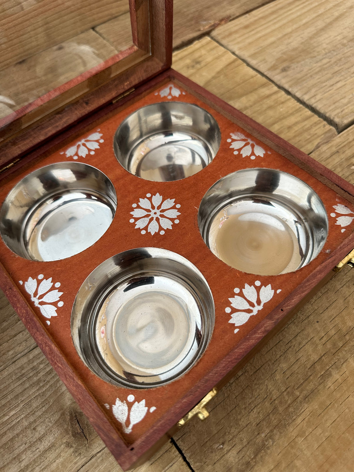 Sheesham wood spice box with glass lid