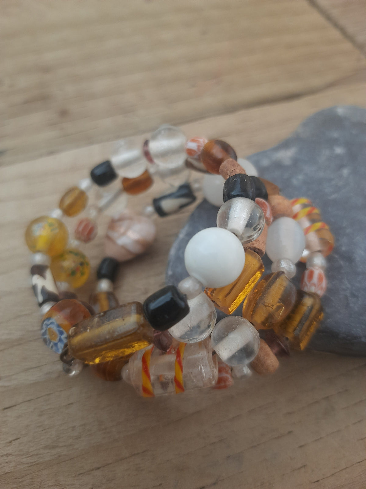 Stretch bracelet with varied wooden and stone beads