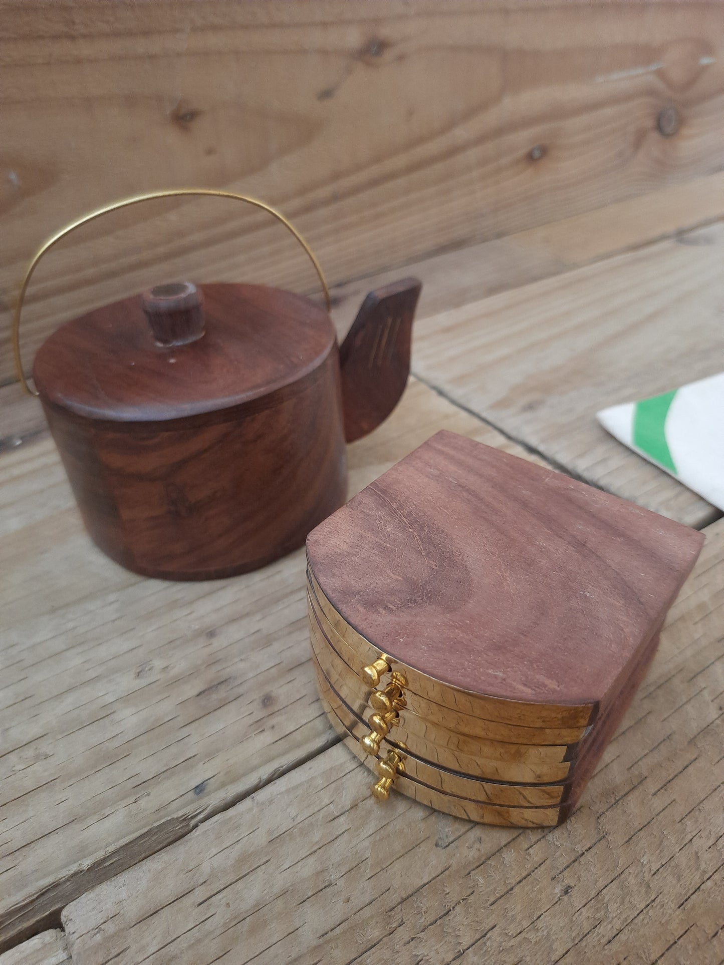 Decorative rosewood coaster set with wooden holder